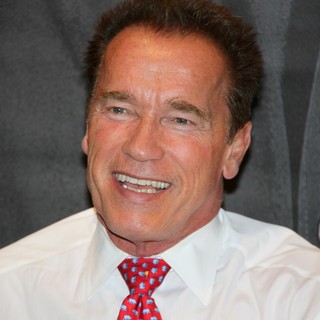 Arnold Schwarzenegger in rnold Schwarzenegger Launching His Book Total Recall