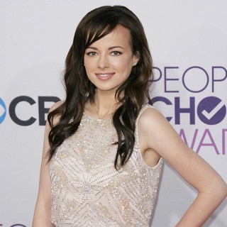 Ashley Rickards in People's Choice Awards 2013 - Red Carpet Arrivals - ashley-rickards-people-s-choice-awards-2013-02