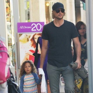 Nahla Ariela Aubry, Gabriel Aubry in Gabriel Aubry Taking Nahla Aubry to Barnes and Noble