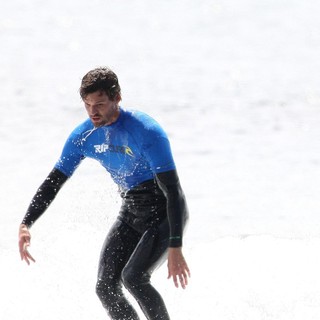 Austin Nichols in Surfrider Foundation's 5th Annual Celebrity Expression Session