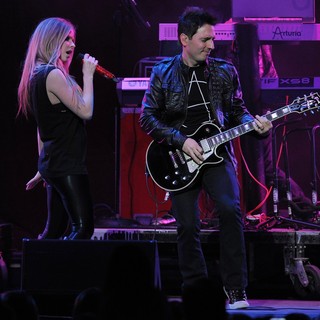 Avril Lavigne in The Y100 Jingle Ball 2011