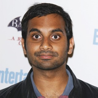 Aziz Ansari in Comic Con 2011 Day 3 - Entertainment Weekly Party - Arrivals - aziz-ansari-2011-comic-con-convention-day-3-01
