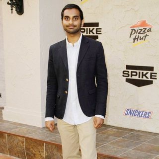 Aziz Ansari in Spike TV's 5th Annual 2011 Guys Choice Awards - Arrivals