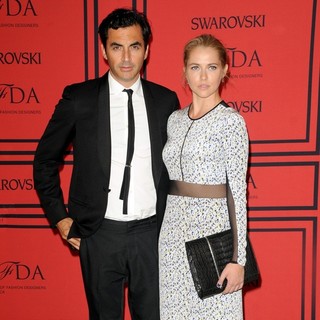 Teresa Palmer in 2013 CFDA Awards - Arrivals - azrouel-palmer-2013-cfda-awards-01