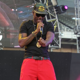 B.o.B in 102.7 KIIS FM's Wango Tango 2012 - Show