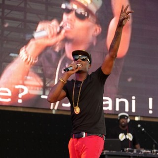 B.o.B in 102.7 KIIS FM's Wango Tango 2012 - Show