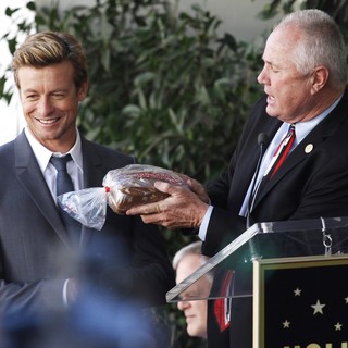 Simon Baker, Tom LaBonge in Simon Baker Is Honoured with A Star on The Hollywood Walk of Fame