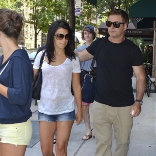 Hilaria Thomas, Alec Baldwin in Alec Baldwin and His Family Take A Stroll in Downtown Manhattan on The Day After His Wedding