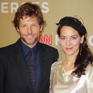 Jamie Bamber in CNN Heroes: An All-Star Tribute - Arrivals - bamber-norton-cnn-heroes-an-all-star-tribute-01