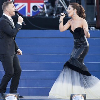 Gary Barlow, Cheryl Cole in The Diamond Jubilee Concert