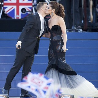 Gary Barlow, Cheryl Cole in The Diamond Jubilee Concert