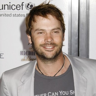 Barry Watson in Sony Cierge and The Richie-Madden Children's Foundation Private Cocktail Event Supporting UNICEF