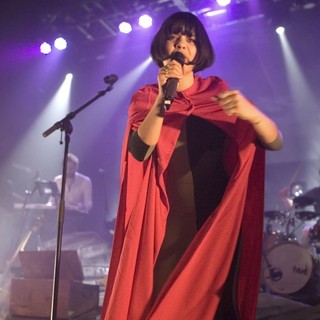 Bat for Lashes Performs Live - bat-for-lashes-performs-live-01