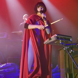Bat for Lashes Performs Live