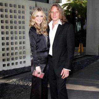 Kristin Bauer in The Premiere of True Blood Season 4 - bauer-straten-premiere-true-blood-season-4-01