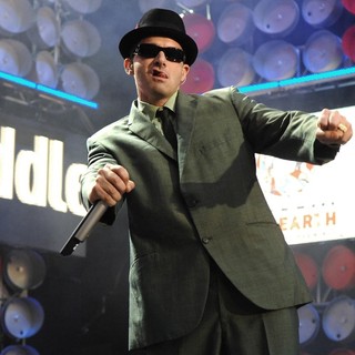 Beastie Boys in Beastie Boys at The Live Earth Concert