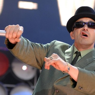 Beastie Boys in Beastie Boys at The Live Earth Concert