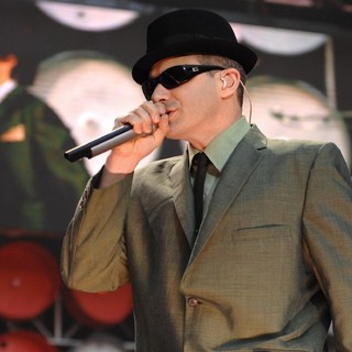 Beastie Boys in Beastie Boys at The Live Earth Concert
