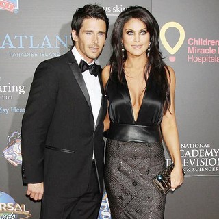 Brandon Beemer, Nadia Bjorlin in 2011 Daytime Emmy Awards - Red Carpet