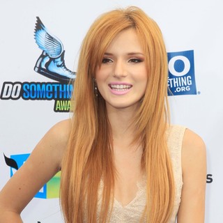 Bella Thorne in The DoSomething.org and VH1's 2012 Do Something Awards