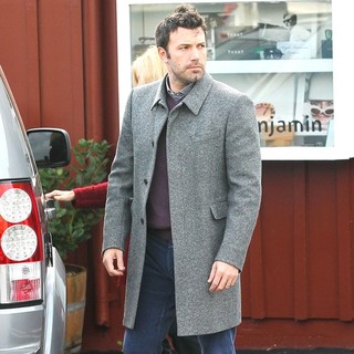 Ben Affleck Seen on A Coffee Run - ben-affleck-seen-on-a-coffee-run-04