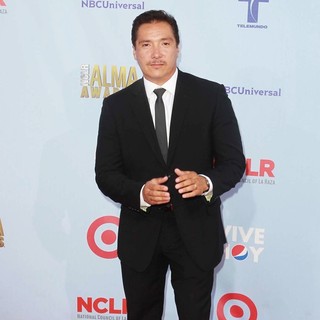 Benito Martinez in 2012 NCLR ALMA Awards - Arrivals