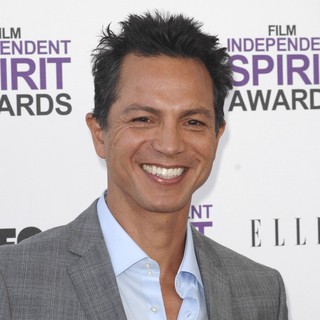 Benjamin Bratt in 27th Annual Independent Spirit Awards - Arrivals