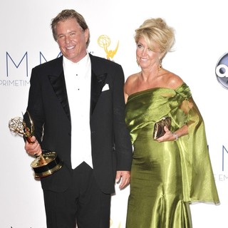 Tom Berenger in 64th Annual Primetime Emmy Awards - Press Room - berenger-alvaran-64th-annual-primetime-emmy-awards-press-room-01