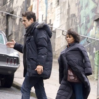 Tom Tykwer, Halle Berry in On The Film set of Cloud Atlas Shooting on Location in Glasgow