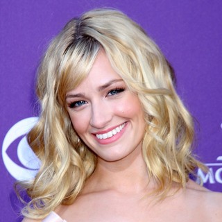 Beth Behrs in 2012 ACM Awards - Arrivals - beth-behrs-2012-acm-awards-02