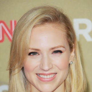 Beth Riesgraf in CNN Heroes: An All-Star Tribute - Arrivals