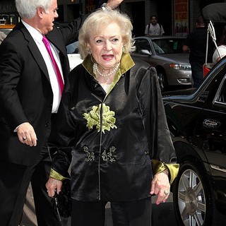 Betty White in Betty White Arrives at The Ed Sullivan Theater for The Late Show with David Letterman