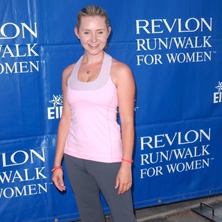 Beverley Mitchell in 17th Annual EIF Revlon Run-Walk for Women - Arrivals - beverley-mitchell-17th-annual-eif-revlon-run-walk-for-women-01