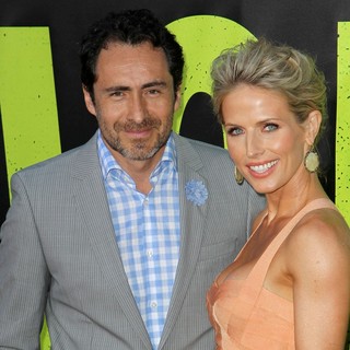 Demian Bichir, Stefanie Sherk in The Premiere of Savages