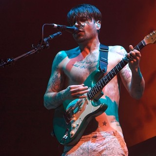 Biffy Clyro Playing A Headline Gig - biffy-clyro-playing-headline-gig-04