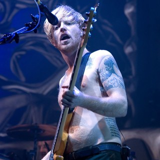 Biffy Clyro Playing A Headline Gig - biffy-clyro-playing-headline-gig-08