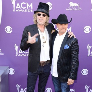Big & Rich in 48th Annual ACM Awards - Arrivals