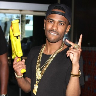 Big Sean Performs at Ditch Saturdays