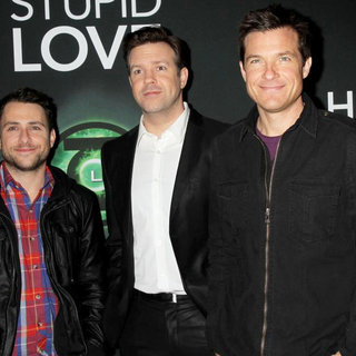 Charlie Day, Jason Sudeikis, Jason Bateman in Warner Brothers Pictures Presents 'The Big Picture 2011' Event - Arrivals