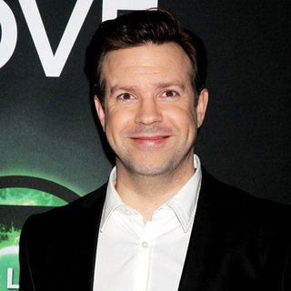Jason Sudeikis in Warner Brothers Pictures Presents 'The Big Picture 2011' Event - Arrivals