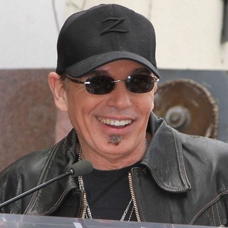 Billy Bob Thornton in John Cusack Honored with A Star on The Hollywood Walk of Fame - billy-bob-thornton-john-cusack-walk-of-fame-02
