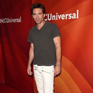Billy Burke in NBC Universal Press Tour - billy-burke-nbc-universal-press-tour-04