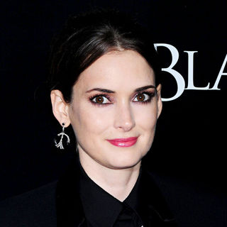 Winona Ryder in New York Premiere of 'Black Swan' - Arrivals