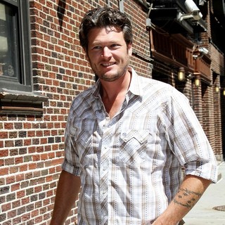 Blake Shelton in The Late Show with David Letterman