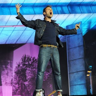 Damon Albarn, Blur in BT London Live - Performances