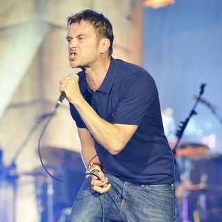 Damon Albarn, Blur in BT London Live - Performances