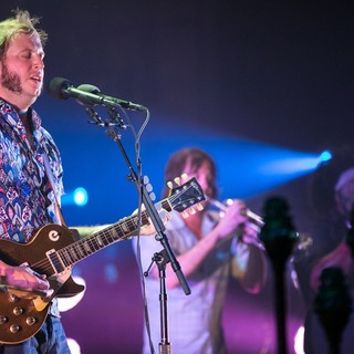 Bon Iver in Bon Iver Performing Live