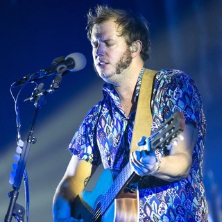 Bon Iver in Bon Iver Performing Live