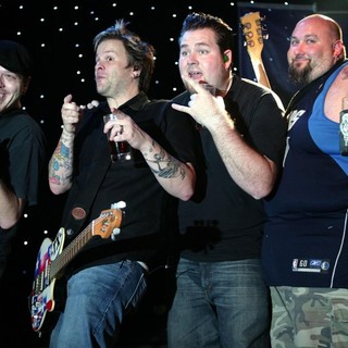 Bowling For Soup in Bowling For Soup Perform Live for The Fifth Anniversary Celebration