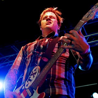 Jaret Reddick, Bowling For Soup in Bowling For Soup Performing at Liverpool O2 Academy